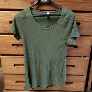 LuLaRoe "Classic Tee" womens XL (18-20) snug